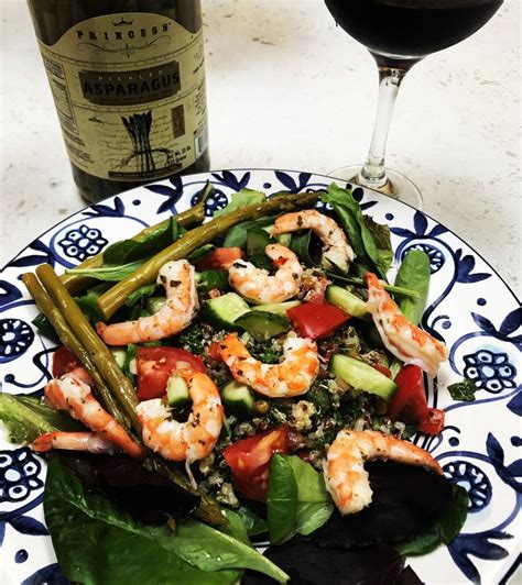A feel good grilled seafood for this warmer season! Easy summer dinner! Grilled marinated shrimp over bed of mixed greens with Costco quinoa salad ...