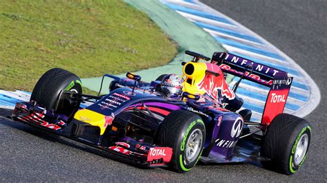 Hamilton weist perez und verstappen in die schranken. Die neuen Boliden der Formel 1 | Formel 1
