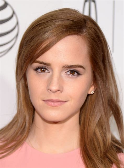 Makeup Idea Emma Watsons Pink Lipstick Matched To Her Dress Glamour