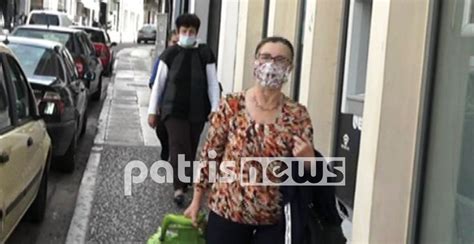 Διάβασε τώρα όλα τα τελευταία νέα από την ελλάδα και τον κόσμο και ενημερώσου άμεσα για τις πρόσφατες ειδήσεις και εξελίξεις! Κορωνοϊός: Νέα μέτρα από σήμερα και στην Ηλεία - Υποχρεωτική χρήση μάσκας παντού - PatrisNews ...