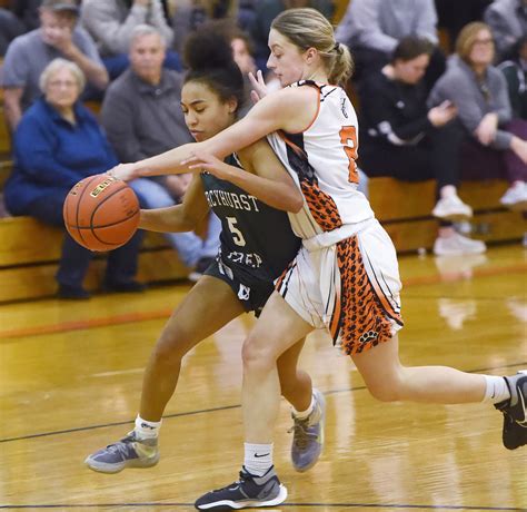 Erie County PA Athlete polls: Seneca, Girard basketball players win
