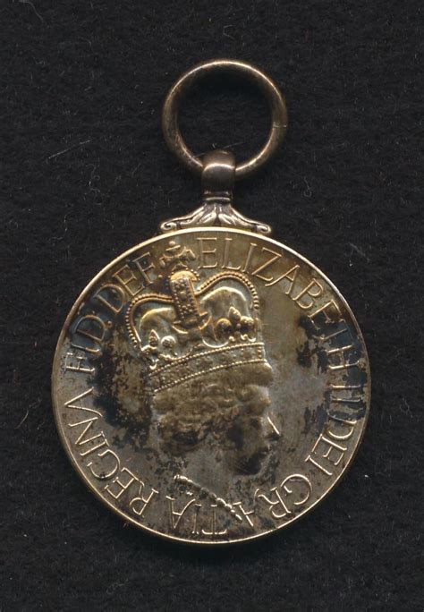 Queen Elizabeth Ii Silver Jubilee Medal
