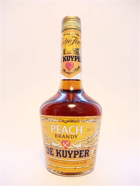 De Kuyper Peach Brandy 1980s 24 50cl Old Spirits Company
