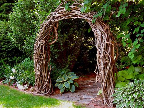 Wonderful Backyard Secret Garden Landscaping 14 Garden Archway