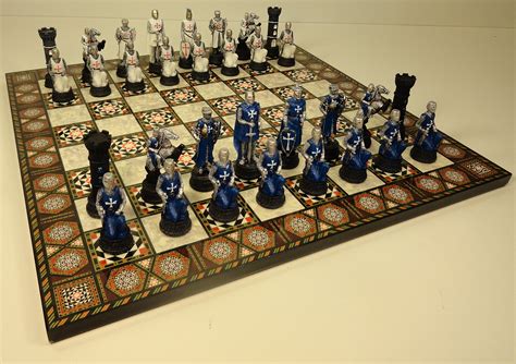 Medieval Times Crusades Warrior Chess Set Blue And White Maltese Cross