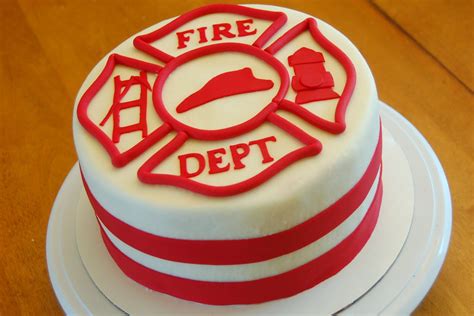 Fireman Cake Firefighter Birthday Cakes Fireman Cake Fireman Birthday