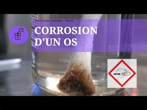 Avertissement présence de danger de produits corrosifs. Pictogramme de danger : Corrosif (corrosion d'un os) - YouTube