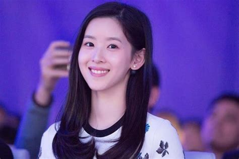 Can Zhang Zetian Chinas Youngest Female Billionaire Give A