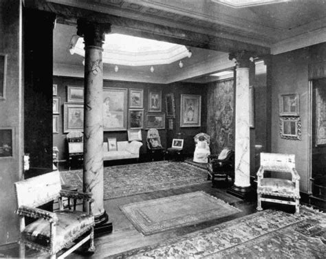 Frederic Leightons Silk Room And His Display Of Fellow Artists Home