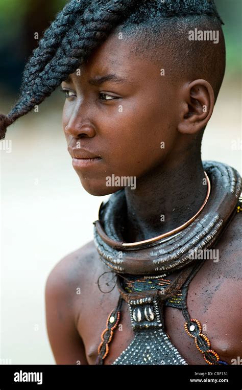 Himba M Dchen Opuwo Namibia Stockfotografie Alamy