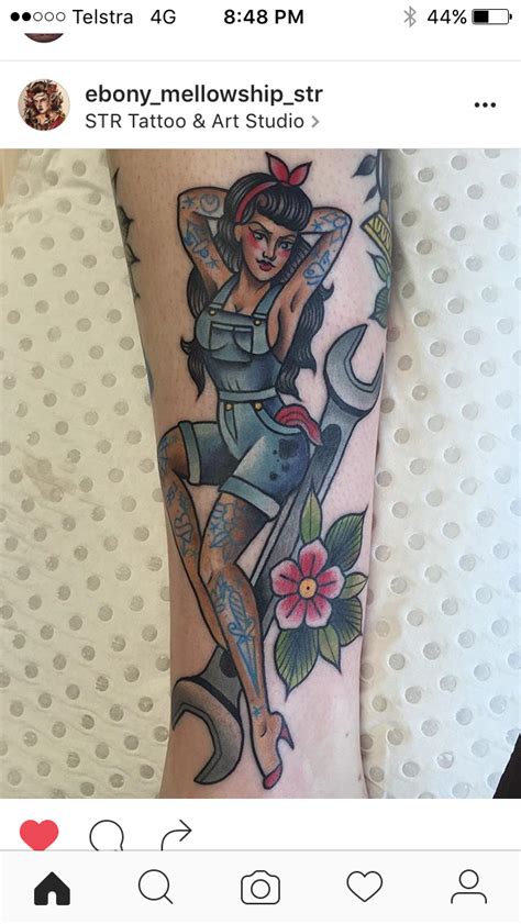 Pin Up Girl Tattoo Traditional Trends Tattoos 2021