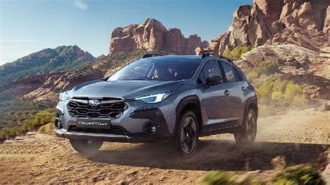 foto gambar eksterior subaru crosstrek 2023 autofun