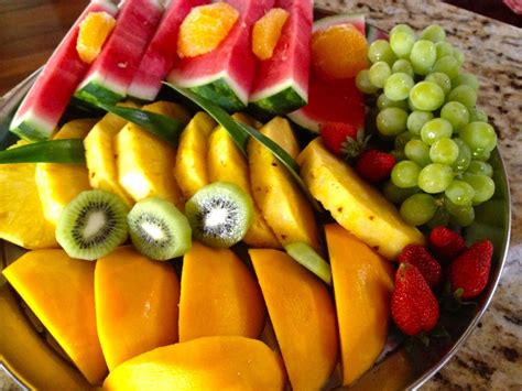 Fresh Fruit Platter For A Crowd