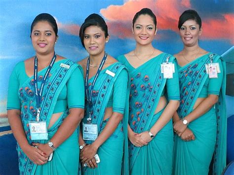 Pin By Captain Oak On Flight Crew Sri Lankan Air Hostess Uniform Srilankan Airlines