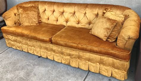 uhuru furniture and collectibles 469690 1970s vintage skirted tufted sofa with pillows 195 sold