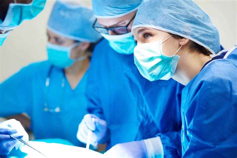 How To Become A Surgical Tech In 4 Simple Steps 2019 Career Guide