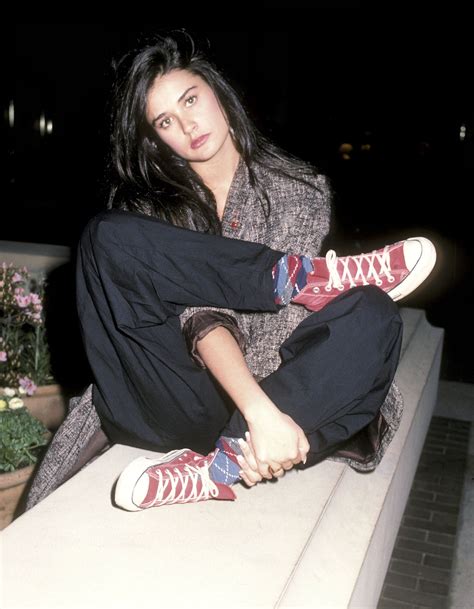 Demi moore (90's pic) (i.redd.it). Demi Moore | Demi moore, Fashion, Style