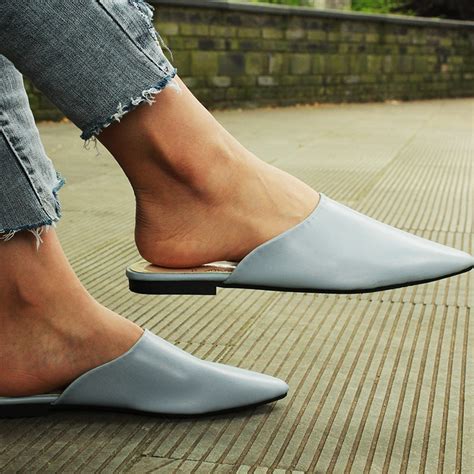Summer Flats Mules Lady Sandals Slippers Slip On Pointed Toe Women Mules Outdoor Slipper Shoes