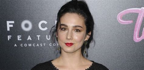Molly Ephraim Height Weight Body Measurements Bra Size Shoe Size