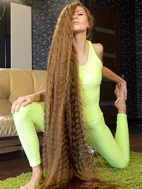 Video Green Rapunzel Workout Realrapunzels Long Hair Styles