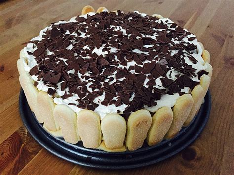 Das qimiq vanille glatt rühren und dann den zucker und vanillezucker dazu geben und vermengen. Malakoff - Torte mit QimiQ (Rezept mit Bild) von xBIENEx ...