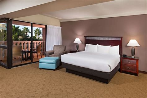 Doubletree By Hilton Phoenix Mesa Mesa