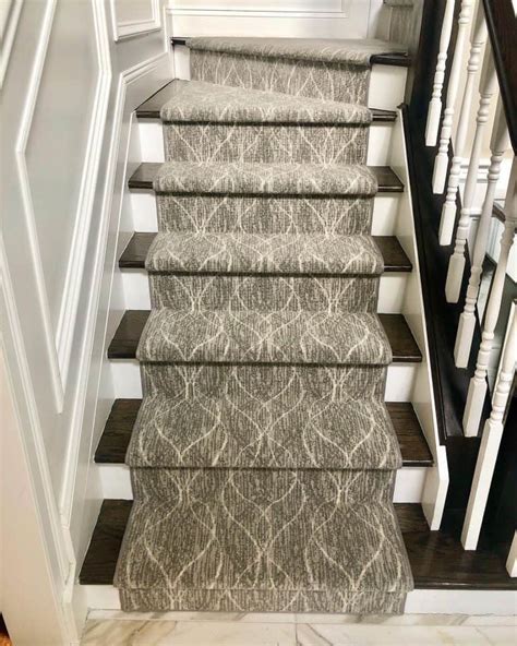 37 Stair Runner Ideas For A Stylish Home Makeover In 2024