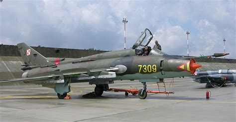Polands Cold War Era Sukhoi Su 22 Fitter Bombers To Fly For 10 More