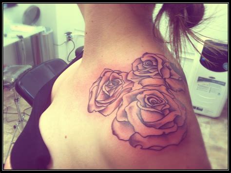 Rose Shoulder Tattoo Just Add To More And This Is The Tat Imma Get