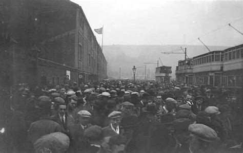 Leeds Road Huddersfield Town In The 1930s Huddersfield Town
