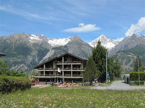 Sporthotel Walliserhof Unterbaech İsviçre Otel Yorumları Ve Fiyat