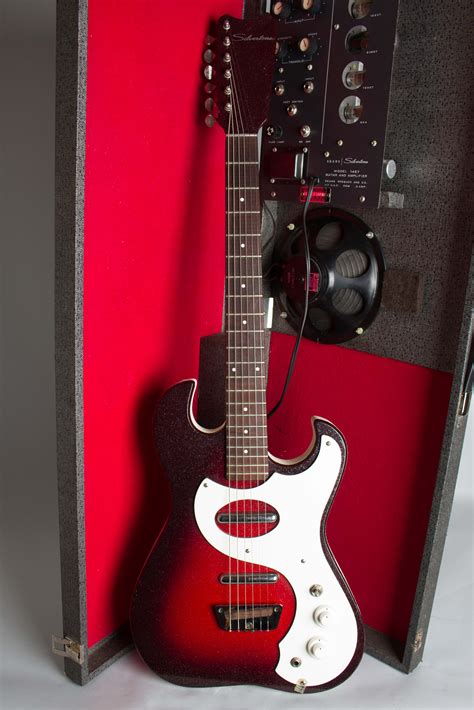 Silvertone Model 1457 Amp In Case Semi Hollow Body Electric Guitar
