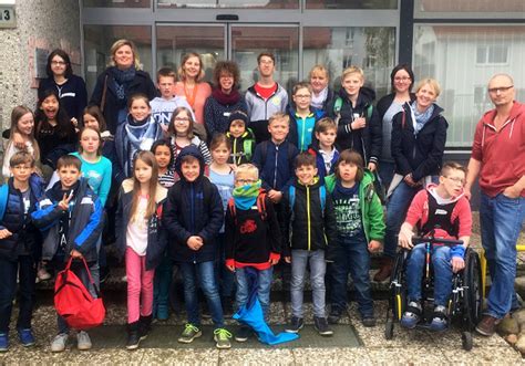 ] (blogbeitrag, text und aufgaben wurden von unserer praktikantin vera verfasst). Klasse 4a der EKS auf Rallye in der Peter-Räuber-Schule ...