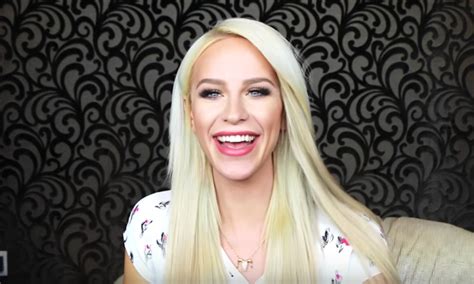 Nine Transgender Beauty Vloggers You Need In Your Life