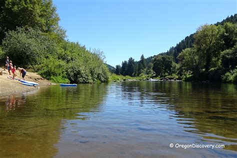 Siuslaw River Swimming Oregon Coast Range Oregon Discovery