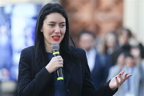 Le prove invalsi 2021 le sosterranno anche i ragazzi che devono affrontare la maturità 2021. News Maturità 2020 e Cornavirus, le ultime news dal MIUR ...