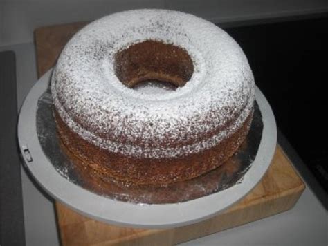 Kondensmilch kuchen rezept.in einer separaten schüssel die eier und die butter mischen, bis sie gut eingearbeitet sind. Cognac-Kuchen - Rezept mit Bild - kochbar.de