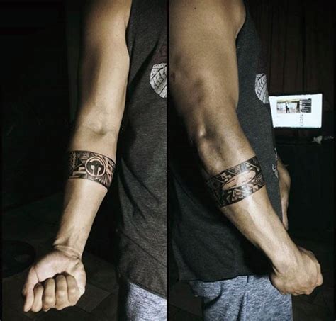 As this trend goes a lot of people think to themselves, well of course. at least that is what i said to myself at first. 59 Outstanding Tribal Armband Tattoo Designs And Ideas By ...