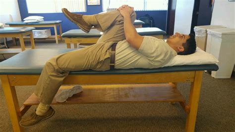 Stretch Of The Week Hip Flexor Stretch Arizona Orthopedic Physical Therapy