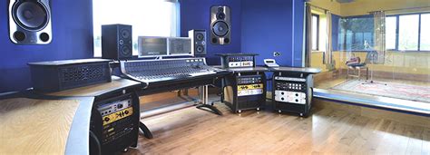 Far Heath Recording Studios | Home | Tel: 01604 740739