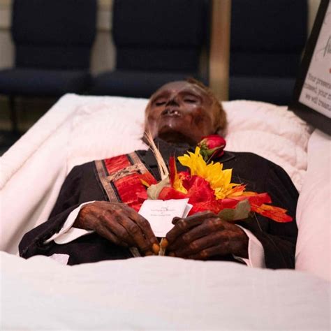 Rip Stoneman Willie Us Mummy Buried At Last After 128 Years