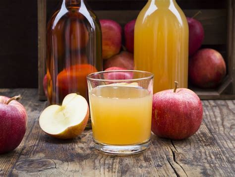 Ocean spray cran apple juice. Apple Cider vs. Apple Juice - Difference Between Apple ...
