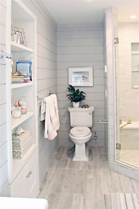 35 top small master bathroom decorating ideas