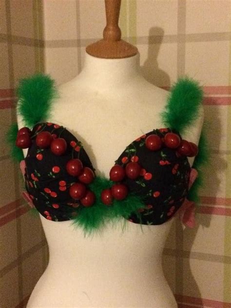 Ooo Take A Look At Karens Witches Of Eastwick Inspired Bra For The