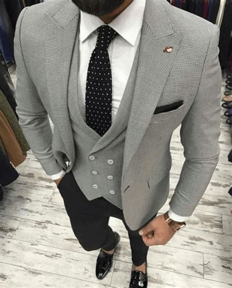 30 Best Charcoal Grey Suits With Black Shoes For Men Wedding Suits