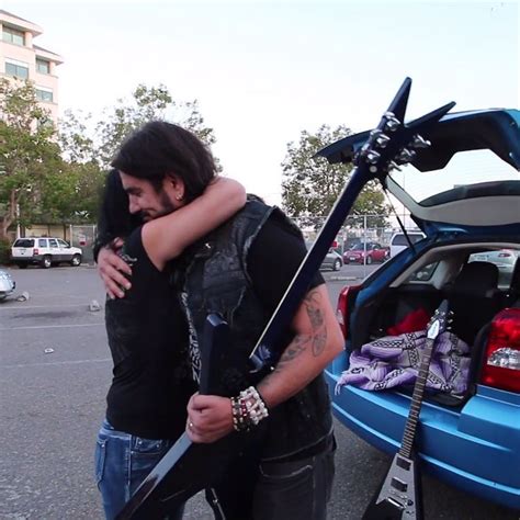 Machine Heads Rob Flynn Gets Stolen Guitar Returned After 6 Years