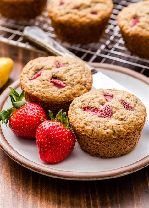 Strawberry Banana Muffins (Gluten Free) - Recipe Runner