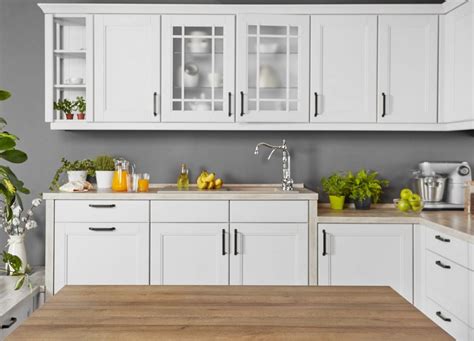 Kitchen cabinet painting can breathe new life into kitchens currently suffering from heavy or outdated traditional wood finishes. 7 Benefits of Refinishing Cabinets in a Remodel - All Climate