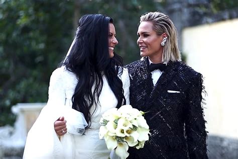 Why Ashlyn Harris And Ali Kriegers Wedding Was Catnip For Queer Fans Bridesnews