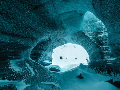 Underwater Ice Cave Stock Photos Pictures And Royalty Free Images Istock